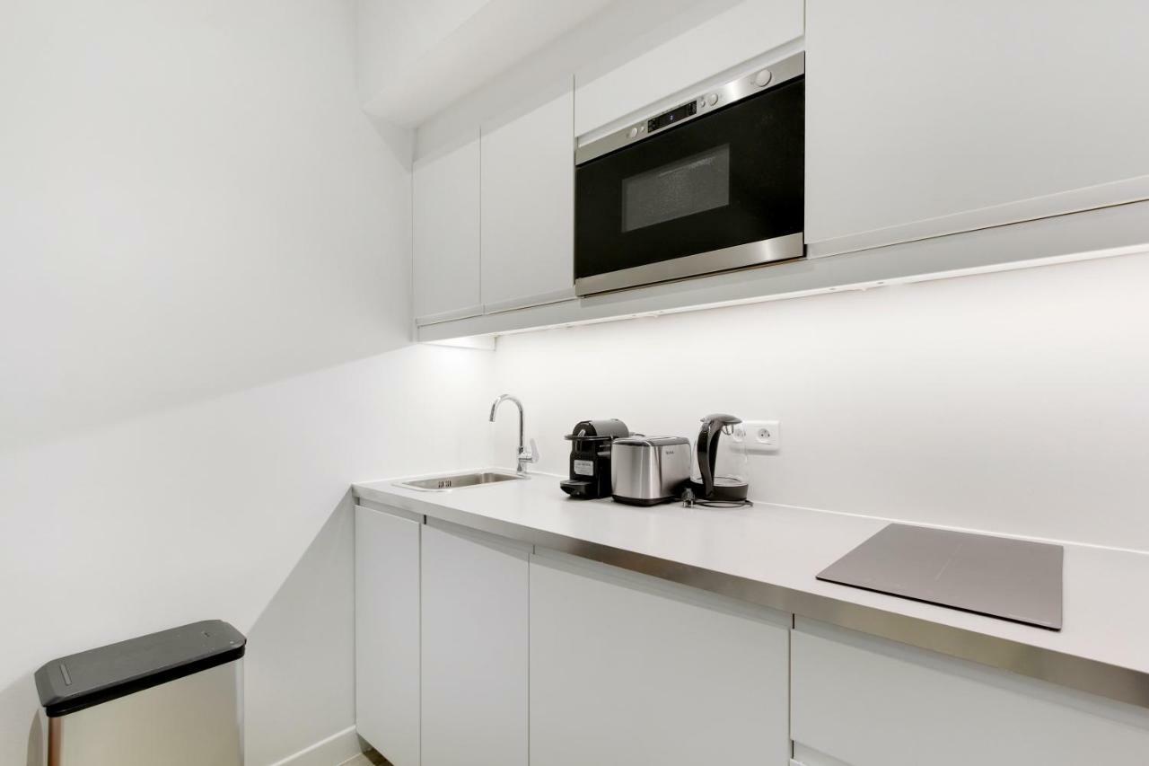 Pick A Flat'S Apartment In Batignolles - Passage Cardinet Париж Экстерьер фото